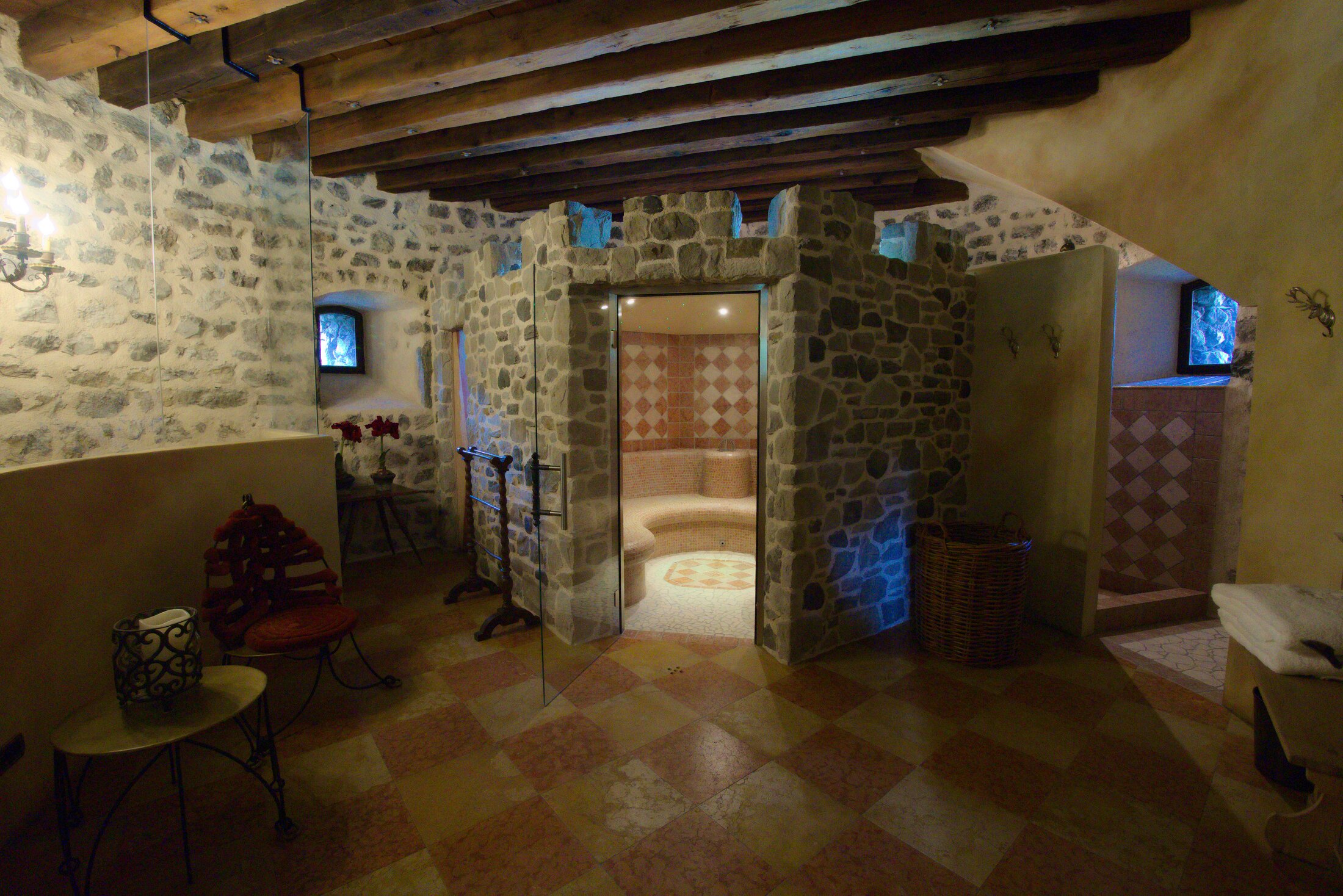 Historisches Dampfbad
